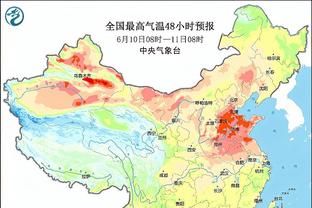 21世纪球员出场次数排行：C罗1204场第1，梅西1047场第4，魔笛第5